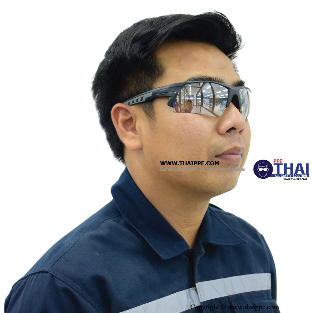 BRAVO TECTICAL #716 แว่นตานิรภัยเลนส์ Phtochromatic lens ยี่ห้อ BESTSAFE 